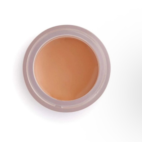 Deep Tan - Revolution Conceal & Fix Ultimate Coverage Concealer - Picture 2 of 5